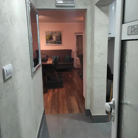 Mila Riverside Bed & Breakfast