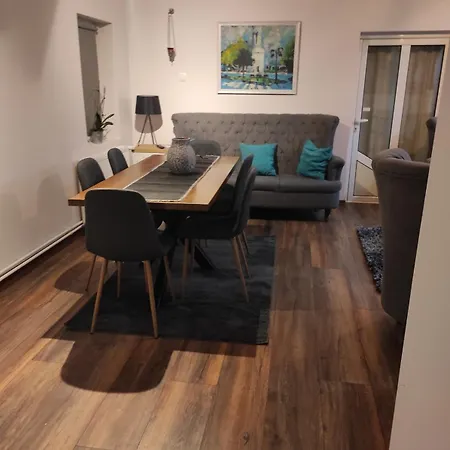 Bed & Breakfast Mila Riverside *