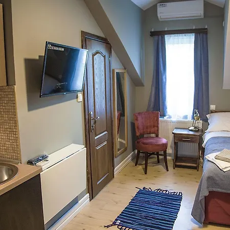 Bed & Breakfast Mila Riverside 4*