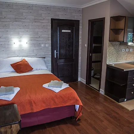 Mila Riverside Bed & Breakfast