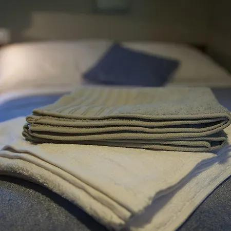 Mila Riverside Bed & Breakfast